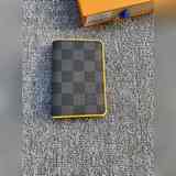 Черный кожаный кожаный чехол для карт n63144louis vuitton Этот кожаный чехол для