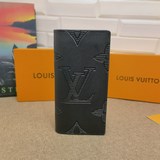 m80042! Модель 2023 года! В коллекции весна-лето представлена сумка Braza Wallet