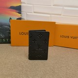 M60502 Серия «Личи» Размер： 8 x 11 см Louis Vuitton.