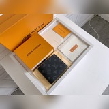 Короткий чехол для фотоальбома, изготовленный из знаковой ткани Damier Graphite,