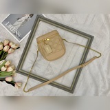 Новая модель 80’s Vanity — это специальная версия от Y, представляющая собой сим