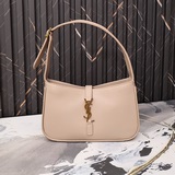 Весенняя коллекция 2023 года. Новая сумка YSL под мышкой с минималистичным дизай