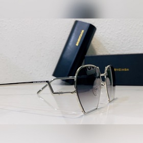 BALENCIAGA Модель： BB0156SA Размер： 59х19-145