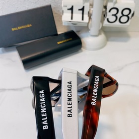 BALENCIAGA Paris Модель： BB0164S Размер： 57/17-145