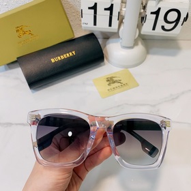 BURBERRY Новая модель BE4348 Размер 54, 22-145 0