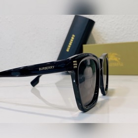 BURBERRY Новая модель BE4348 Размер 54, 22-145 0