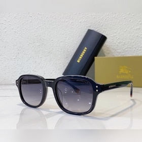 BURBERRY Модель： BB4183 Размер： 51х21-145