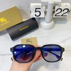 BURBERRY Модель： BB4183 Размер： 51х21-145