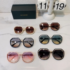 Бренд： BVLGARI Модель： BV 9734 Вес： 14,5 г. Размер： 55/20.
