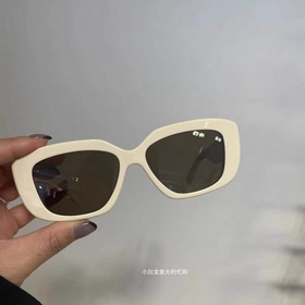 celine2023|||Модель celine： CL4S216U
