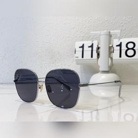 CELINE Модель： CL50045U Размер： 57х17-145