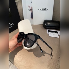 CHANEL, все цвета в наличии, популярная модель, рекомендуем приоб