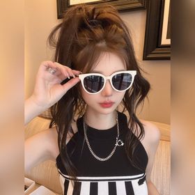 CHANEL Модель CH6235 Белый