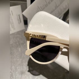 CHANEL Модель CH6235 Белый