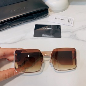 chanel Модель： A71799 Размер： 62 x 17 x 140