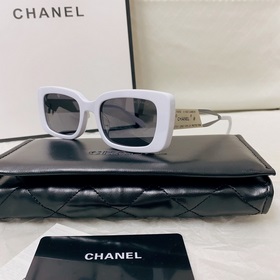 Детальные изображения Новая модель на официальном сайте Chanel： C