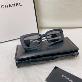 Черные очки с выемкой  Chanel Модель： CH10519