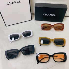 Новая модель на официальном сайте Chanel： CH10519 Эта модель Cha