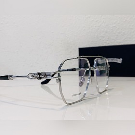 1 CHROME HEARTS Модель： CH5313 Размер： 61-14-150 Титан