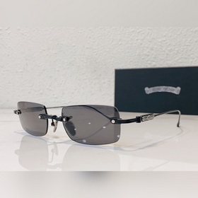 CHROME HEARTS Модель： SOFFFFFFFFERS II Размер： 54-21-150