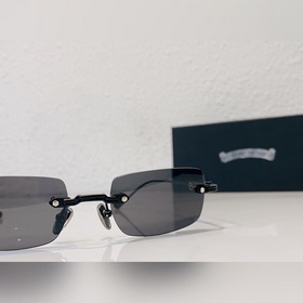 CHROME HEARTS Модель： SOFFFFFFFFERS II Размер： 54-21-150