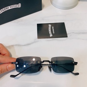 CHROME HEARTS Модель： SOFFFFFFFFERS II Размер： 54-21-150