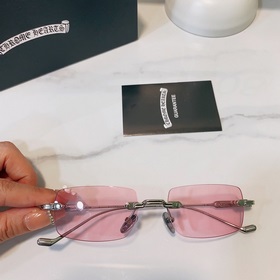 CHROME HEARTS Модель： SOFFFFFFFFERS II Размер： 54-21-150