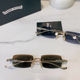CHROME HEARTS Модель： SOFFFFFFFFERS II Размер： 54-21-150