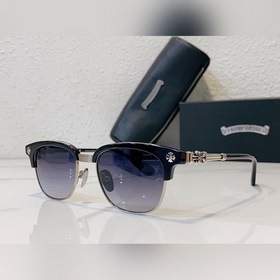 CHROME HEARTS Модель： BONENNOISSEUR II Размер： 53-19-150
