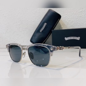 CHROME HEARTS Модель： BONENNOISSEUR II Размер： 53-19-150