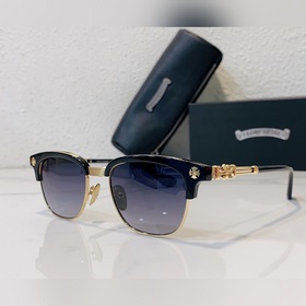 CHROME HEARTS Модель： BONENNOISSEUR II Размер： 53-19-150