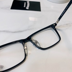 CHROME HEARTS Модель： CH3106 Размер： 54-18-150