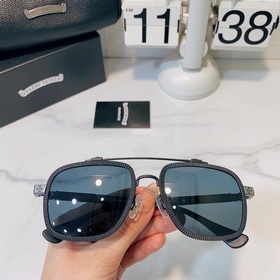 CHROME HEARTS Модель： HARDMAN Размер： 58-19-145