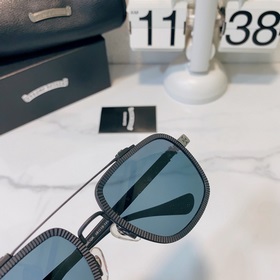 CHROME HEARTS Модель： HARDMAN Размер： 58-19-145