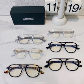 CHROME HEARTS Модель： CH8167 Размер： 54-16-156