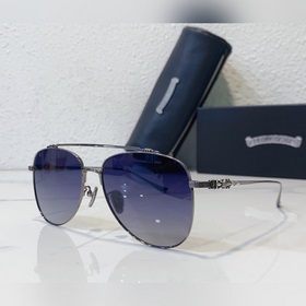 CHROME HEARTS Модель： CH8162 Размер： 57-16-149