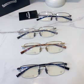 2 CHROME HEARTS Модель： CH8047 Размер： 52-18-148 Титан