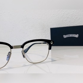 2 CHROME HEARTS Модель： BONENNOISSEUR II Размер： 53-19-150