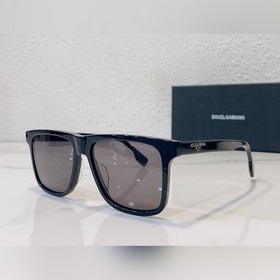 DOLCE & GABBANA* Модель： DG4428 Размер： 55/17-140