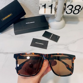 DOLCE & GABBANA* Модель： DG4428 Размер： 55х17-140