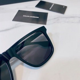 DOLCE & GABBANA* Модель： DG4428 Размер： 55х17-140