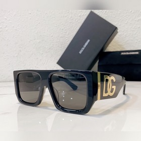 DOLCE &amp; GABBANA* Модель： DG2715 Размер： 56, 18-145