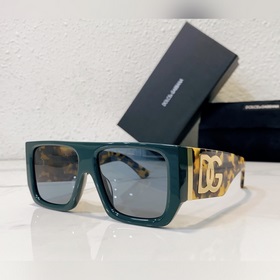DOLCE & GABBANA* Модель： DG2715 Размер： 56, 18-145