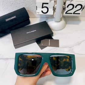 DOLCE & GABBANA* Модель： DG2715 Размер： 56, 18-145