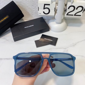 DOLCE & GABBANA* Модель： DG4423 Размер： 54 мм x 19 мм x 145