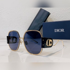 Dior 30 MONTAIGNE S5U, высокая версия Размер： 58 x 19 x 130