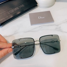 dior Модель： 0595/S Размер： 62 15-145
