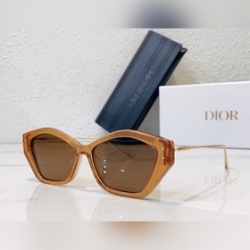 Dior MISSDIORS1U Уникальный дизайн Размер： 56 отделений 18-135 Г