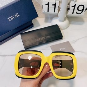 Новинка Dior CD2802 Размеры： 53 x 25 x 145