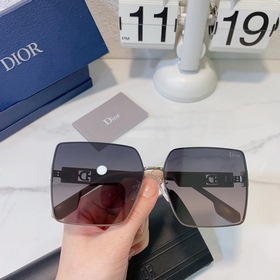Dior PJ1901 Размер： 64-14-147
